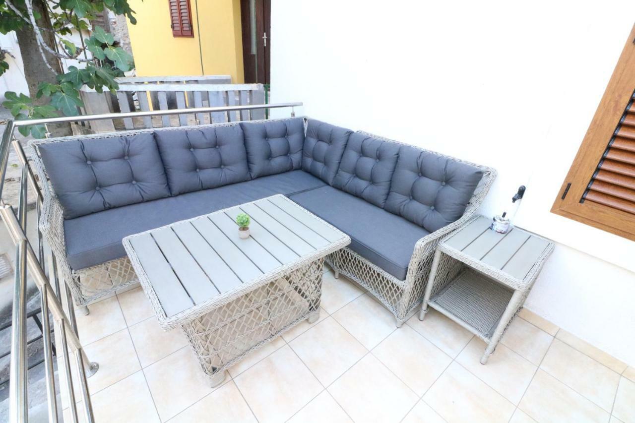 Apartment Porto With Terrace Baška Eksteriør billede